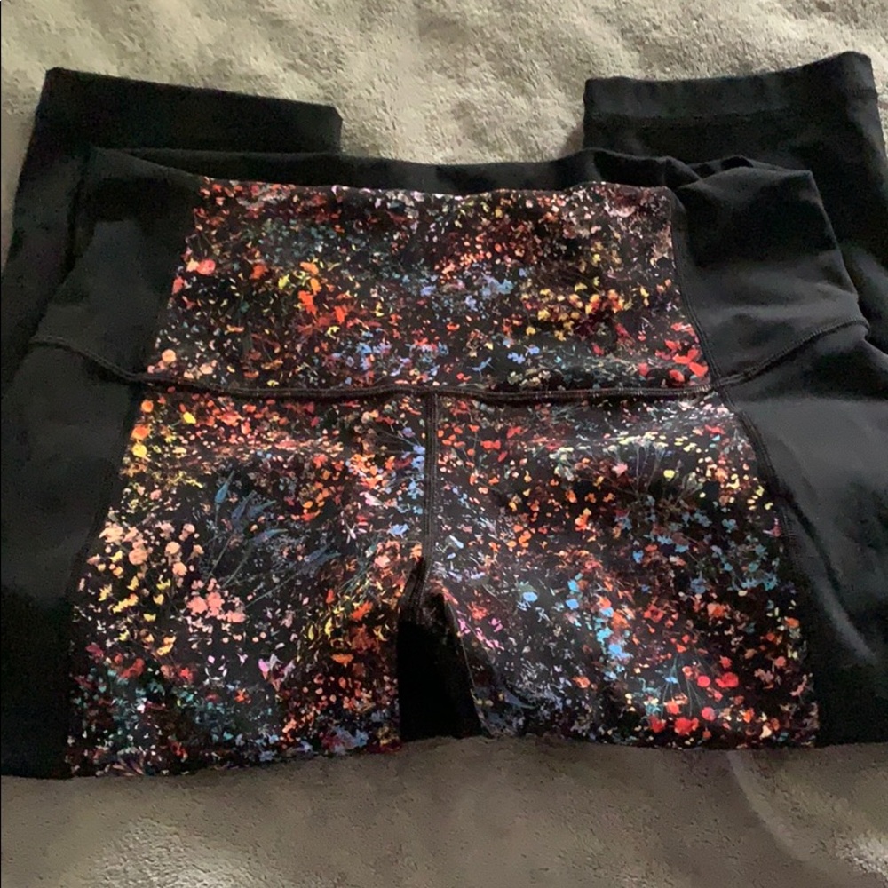 Lululemon floral cropped leggings